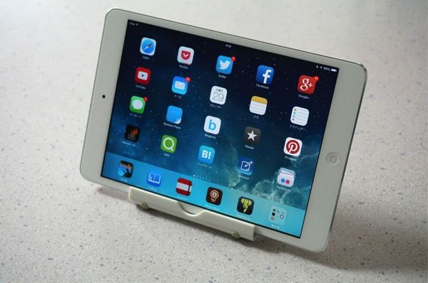 角度調整もできる！iPad miniやiPad Airで使えるオススメのスタンド