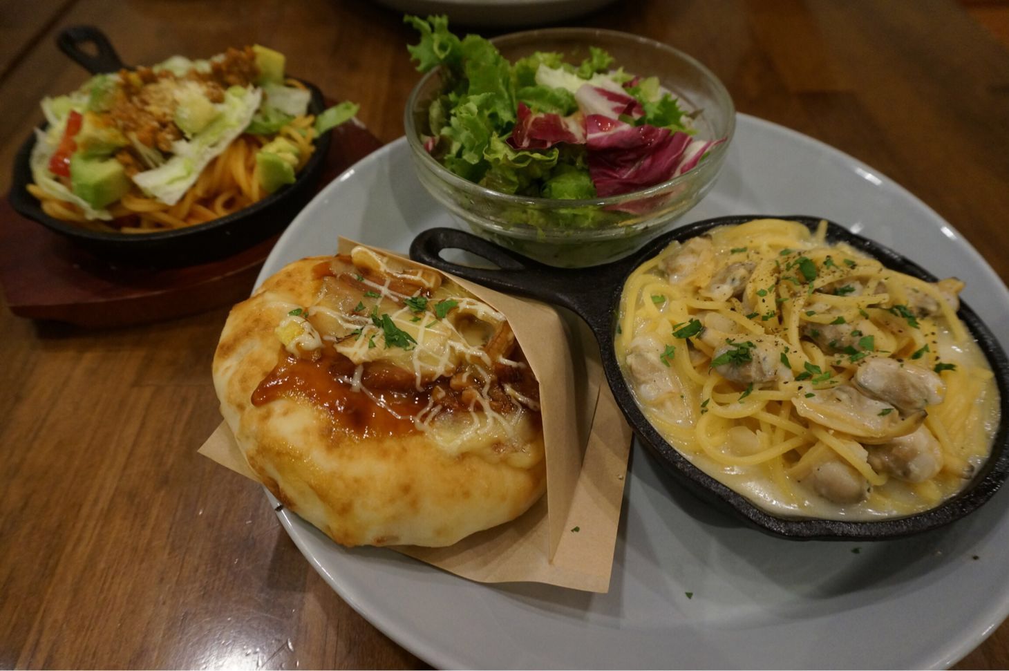 新宿のハッピーパスタでスウィートフォカッチャとピッツェッタを食す！