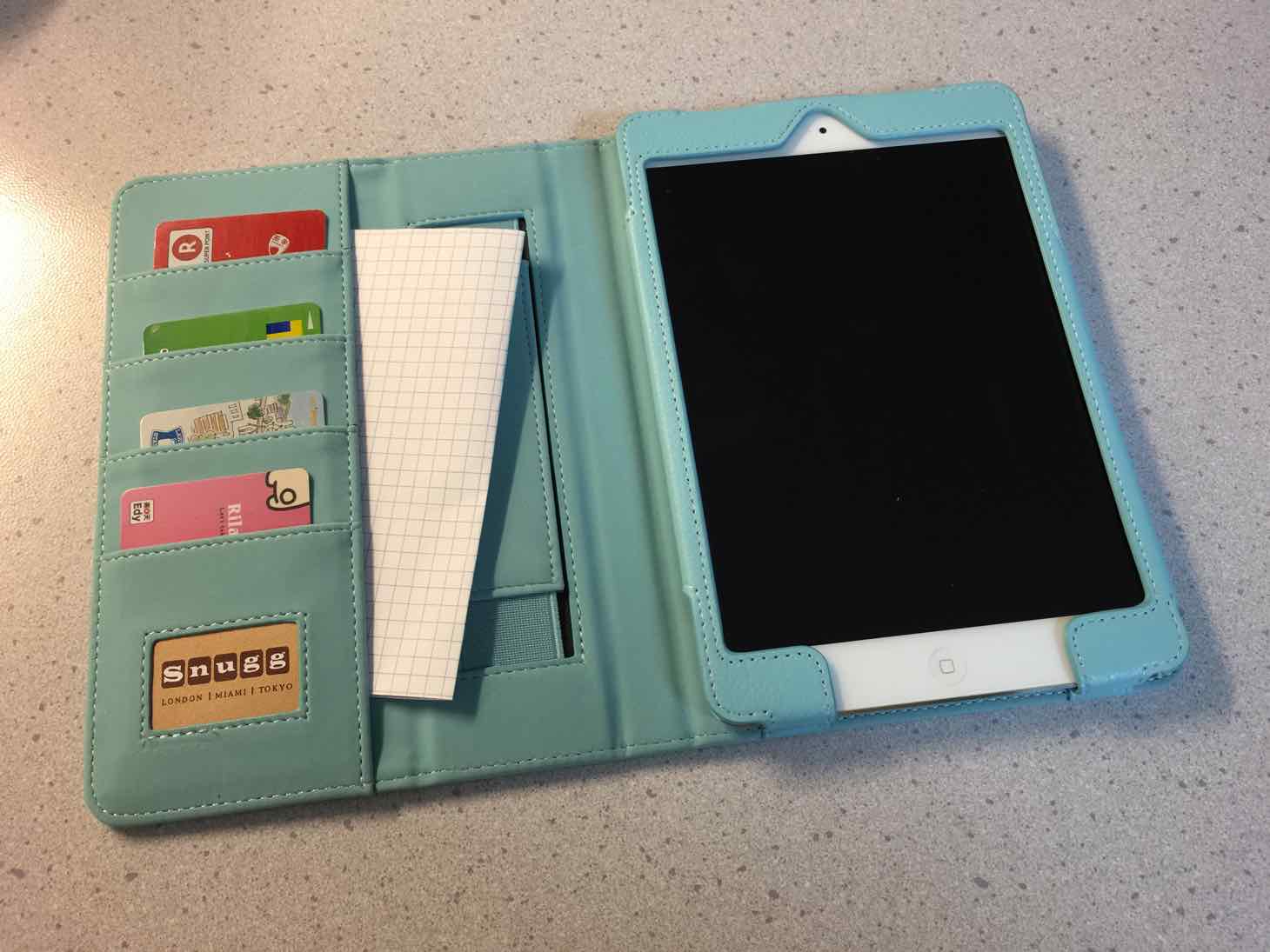 ストラップ・カード入れ・ポケット・スタンド・スリープ機能付きのiPad miniケースを買ってみた！